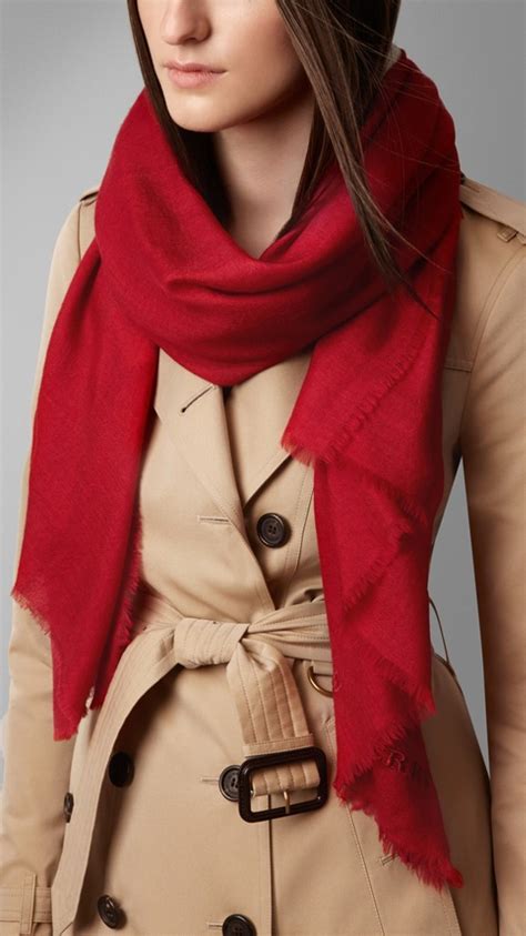 are all burberry scarves made of cashmere|authentic Burberry cashmere scarf.